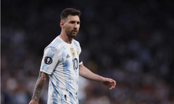 内蒙古乌海：治沙护绿打造“生态之城”